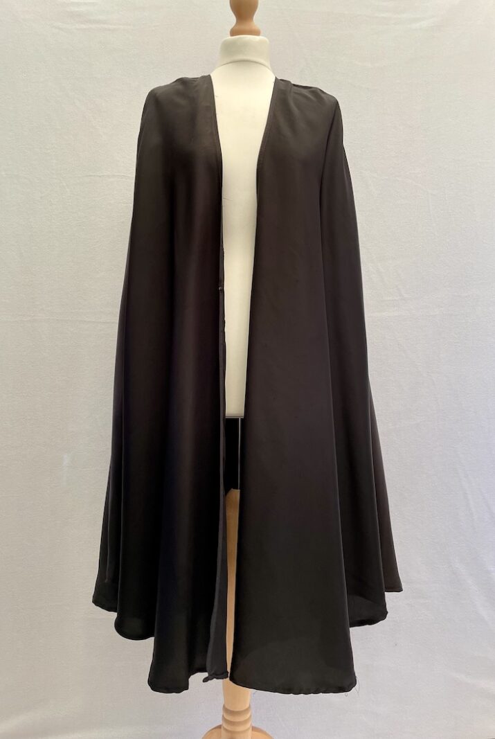 Black abaya cape with arm slits