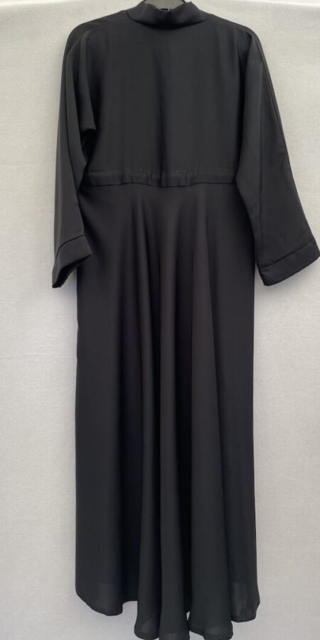 Girls plain black pull on abaya by Zadina