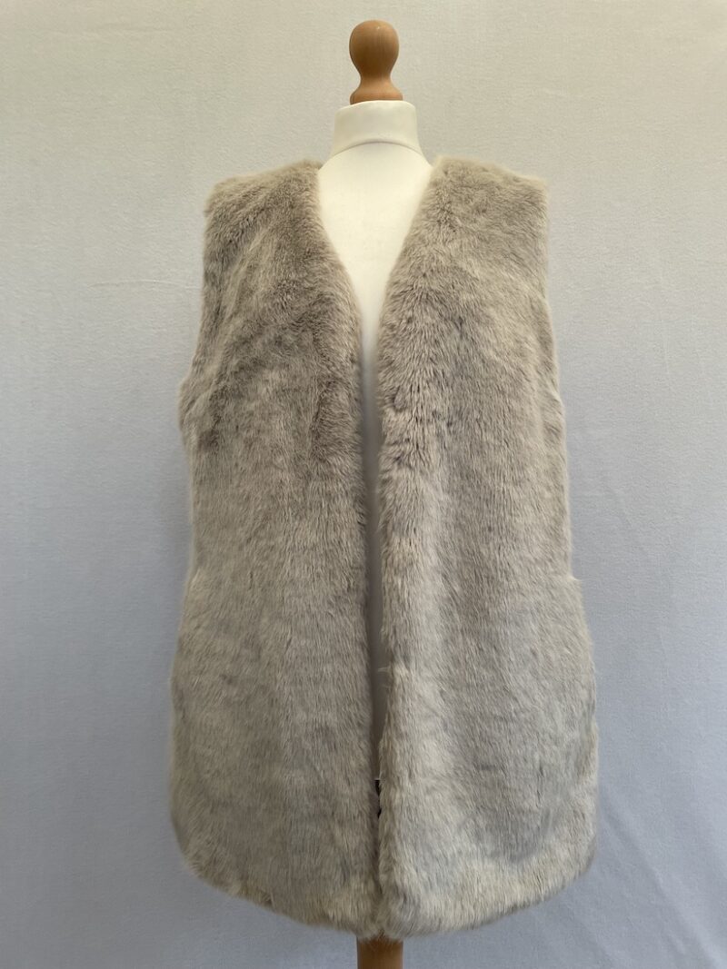 New Look furry silver grey gilet