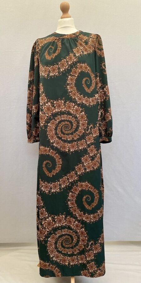 Green maxi dress with gold swirly pattern