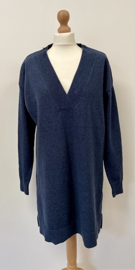 Seraphine new without tag grey/charcoal nursing jumper, size M