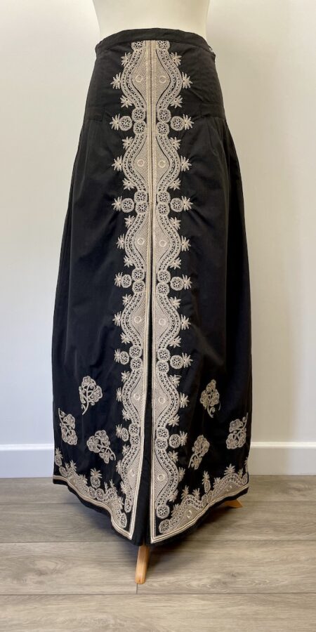 Bon Bon black maxi skirt with beige embroidery