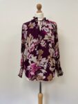 Calvin Klien plum floral blouse –