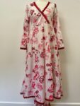 Garnet red and pink floral set – full view