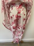 Garnet red and pink floral set – full view