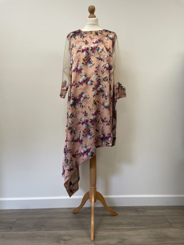 Limelight new with tag peach asymmetric hem
