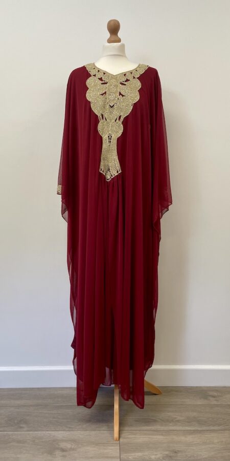 Red maroon net kaftan with gold detailing, xxl