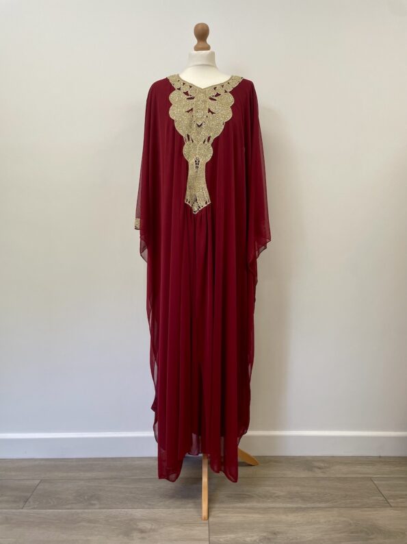 Red maroon net kaftan with gold detailing, xxl