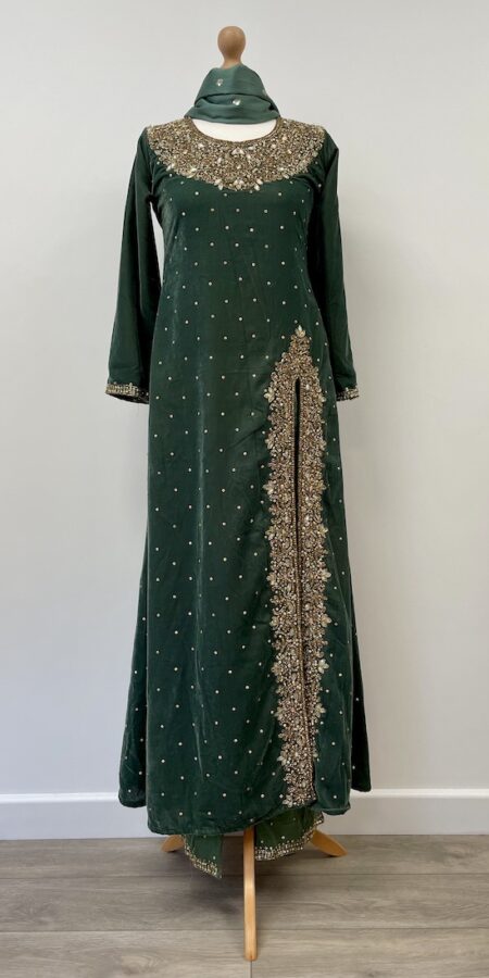 Velvet green beaded shalwar kameez dress and trouser outfit set, size 8