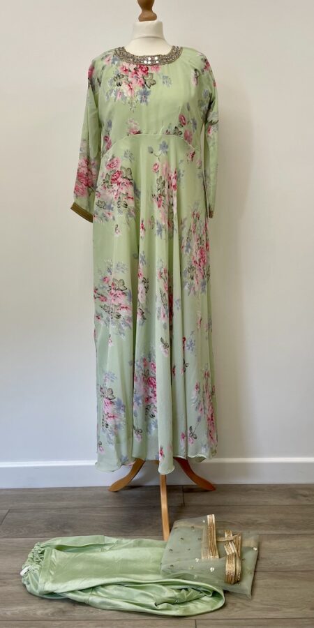 No label light green floral print maxi dress, size M/12