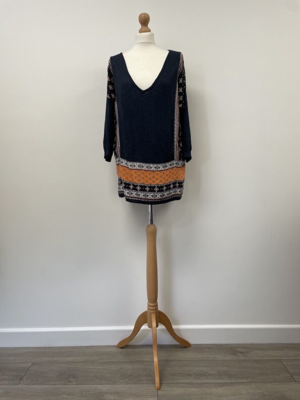 Oasis light knit blue patterned jumper, size M