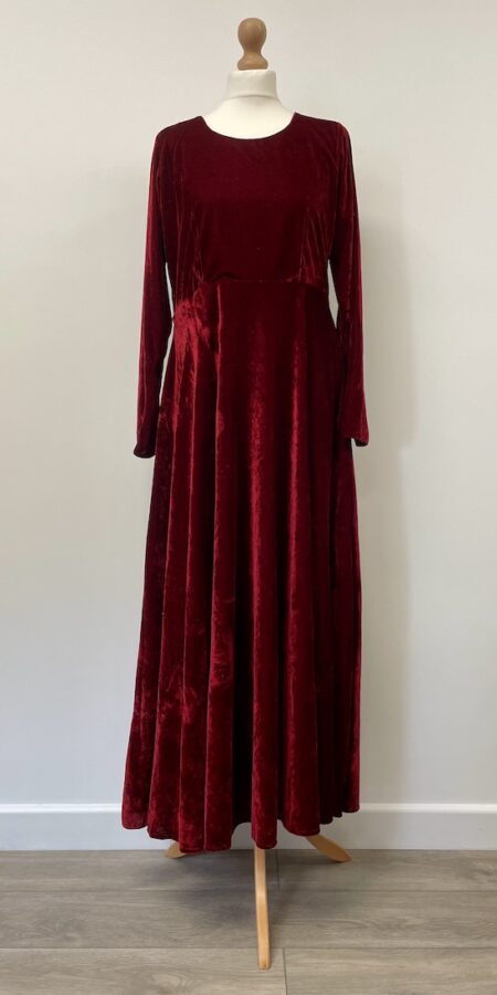 Diya red/maroon velvet long sleeved dress, size 14-16