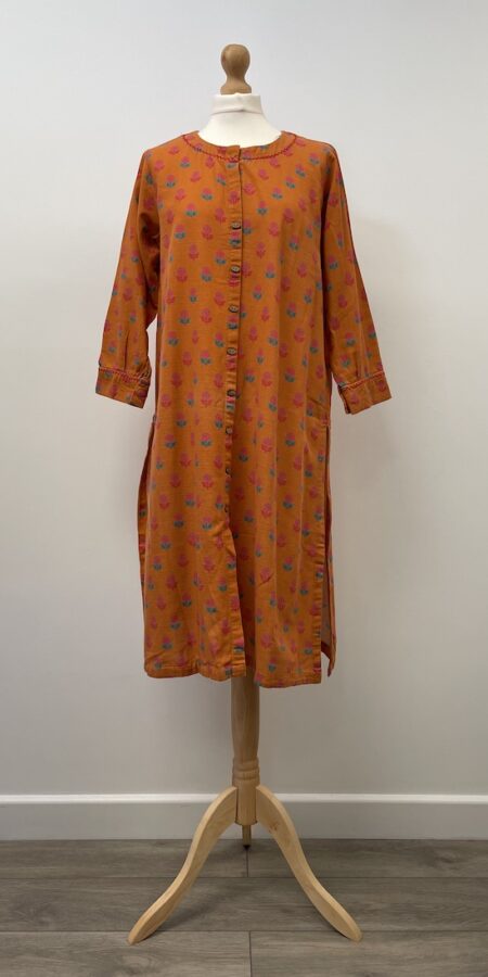 Al Karam Studio orange little flower pattern kurta, size 12 -14
