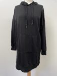 De Facto long black hoodie – full view