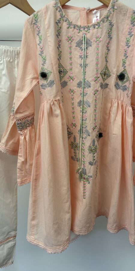 Misbah soft pink and white embroidered shalwar kameez set, size 28 (approximate age 5-6)