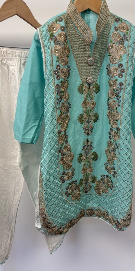 No label light green/blue embroidered shalwar kamees, approx age 5