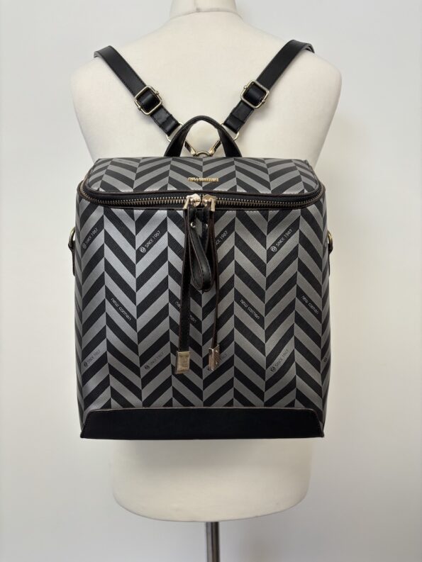New Carmen black and silver structured backpack with detachable straps
