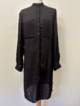 M&S long black shirt – full view