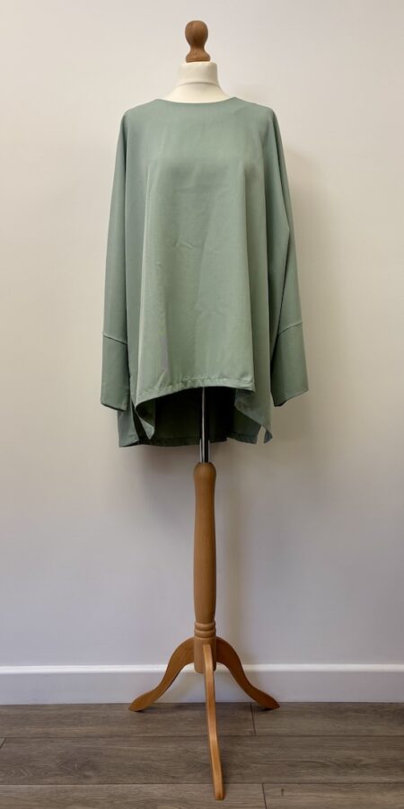 Mint green plain top with long very wide sleeves, XXL - up to Size 22