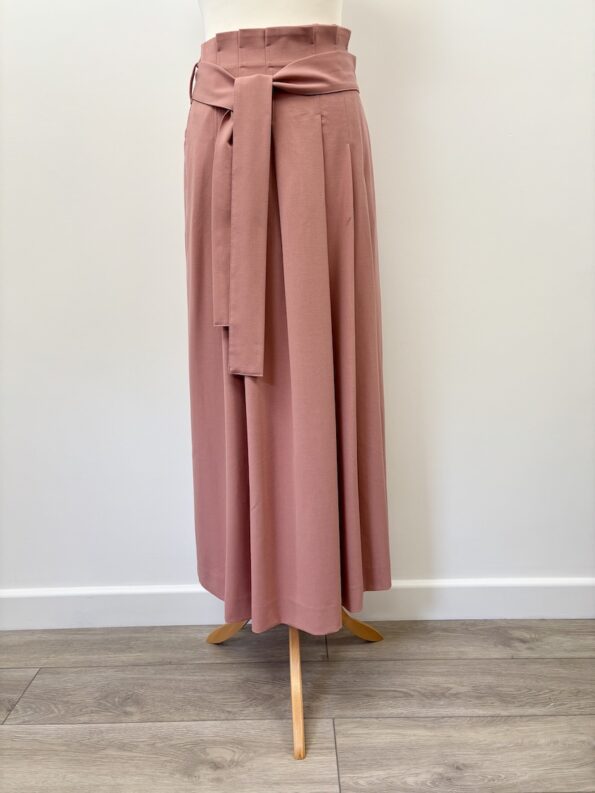 Naayib high pleated waist pink maxi skirt, size 10