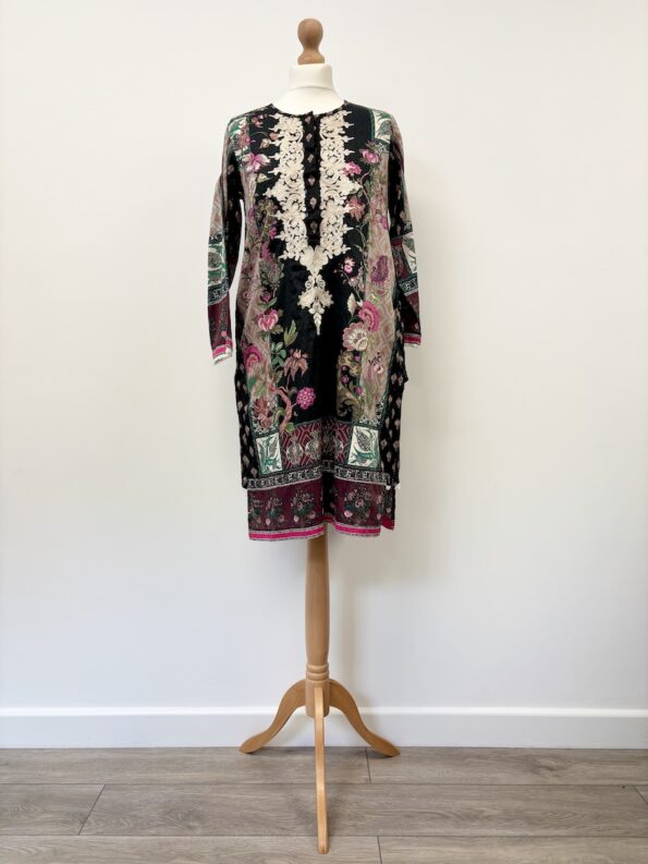 Khaadi kurta in black with pink flowers